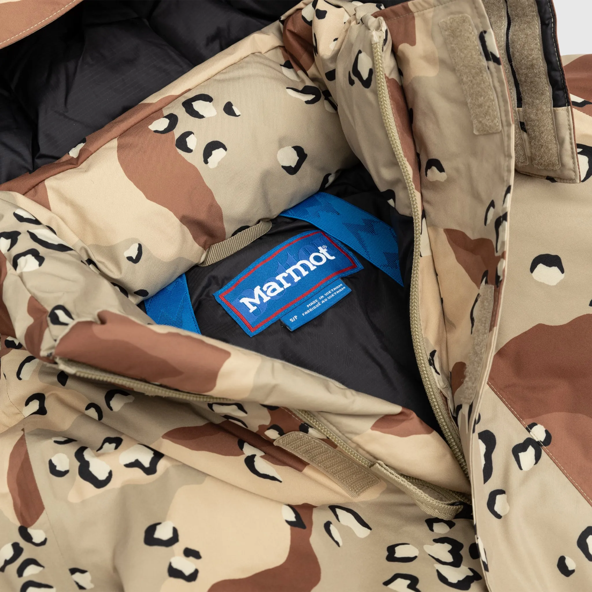 BETTER MAMMOTH GORE-TEX PARKA