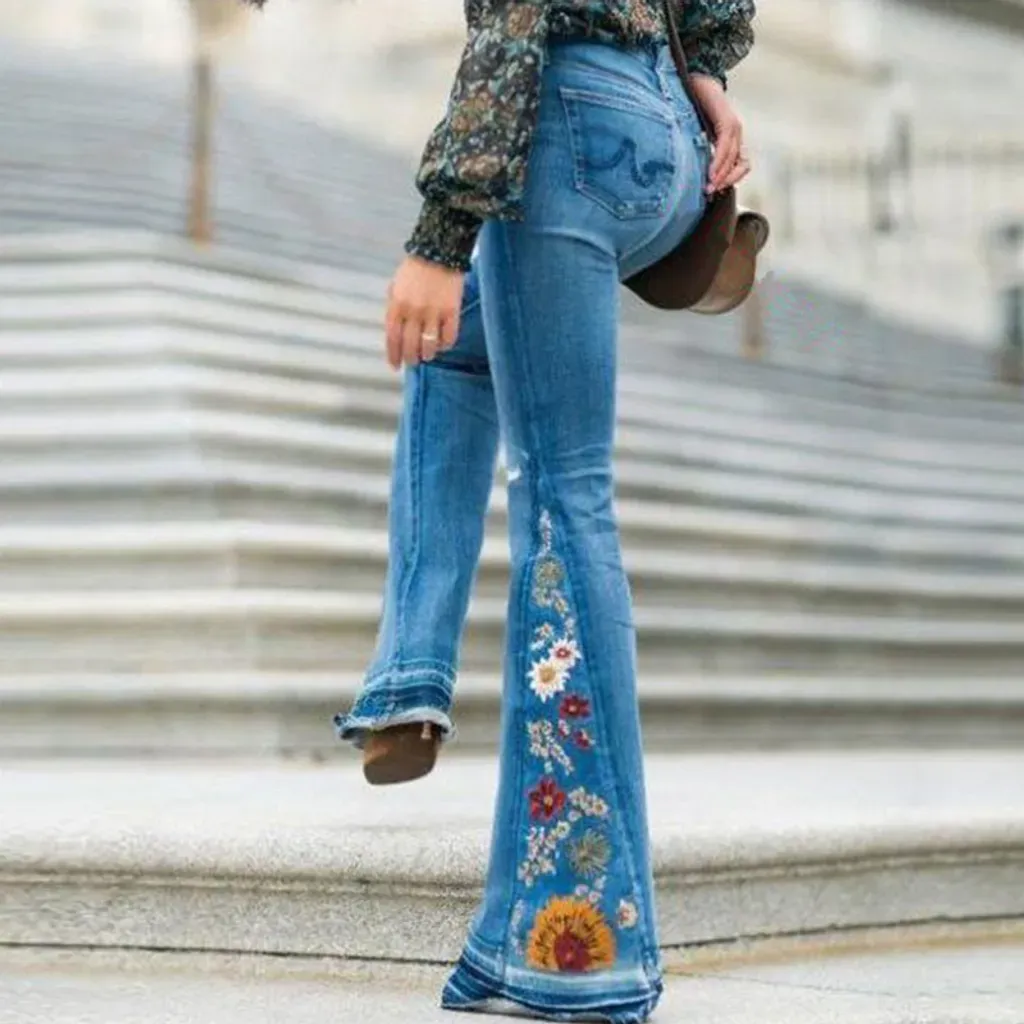 Embroidered Stretchy Bell-bottoms Jeans