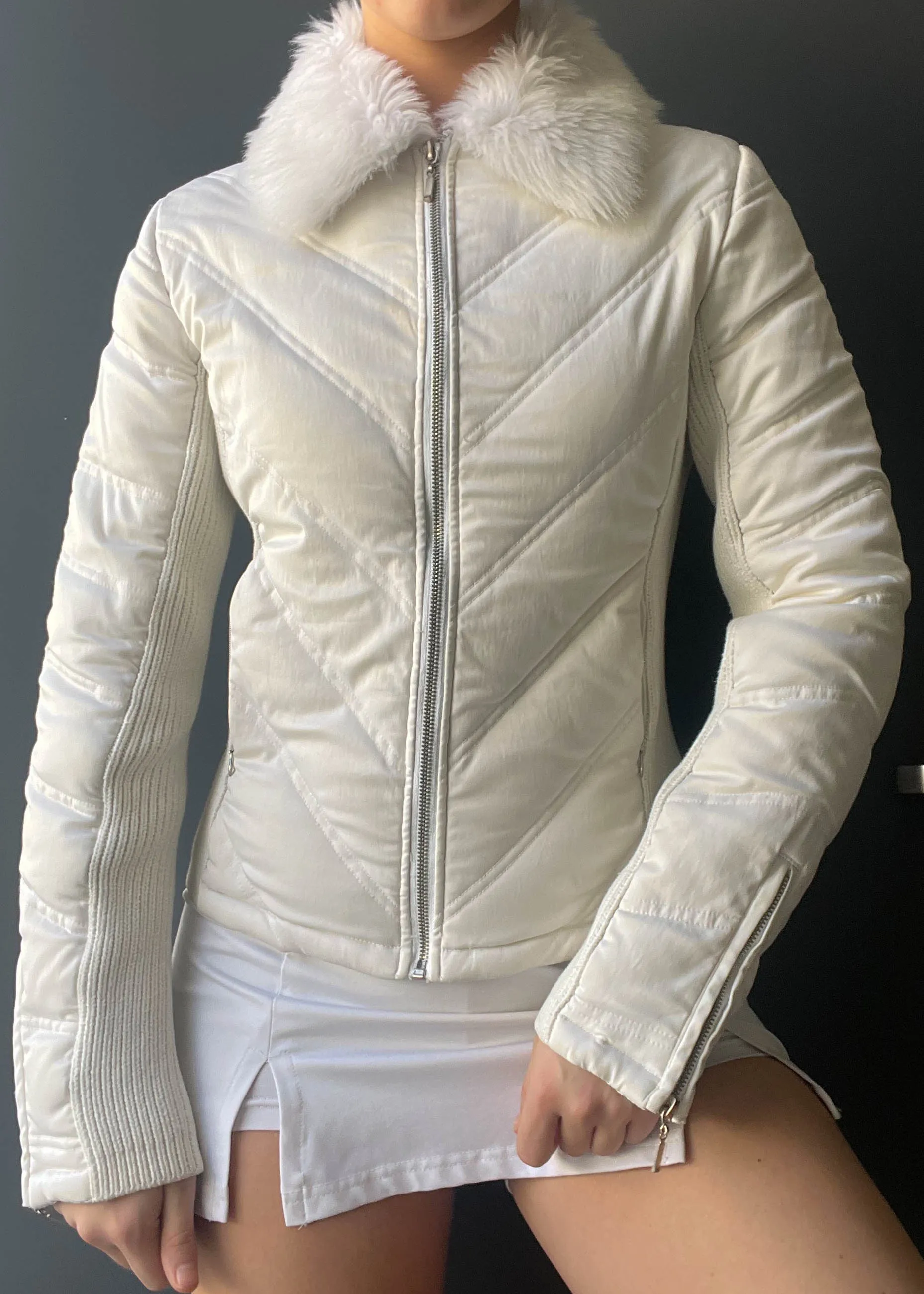 Y2k White Fur Collar Jacket (S)