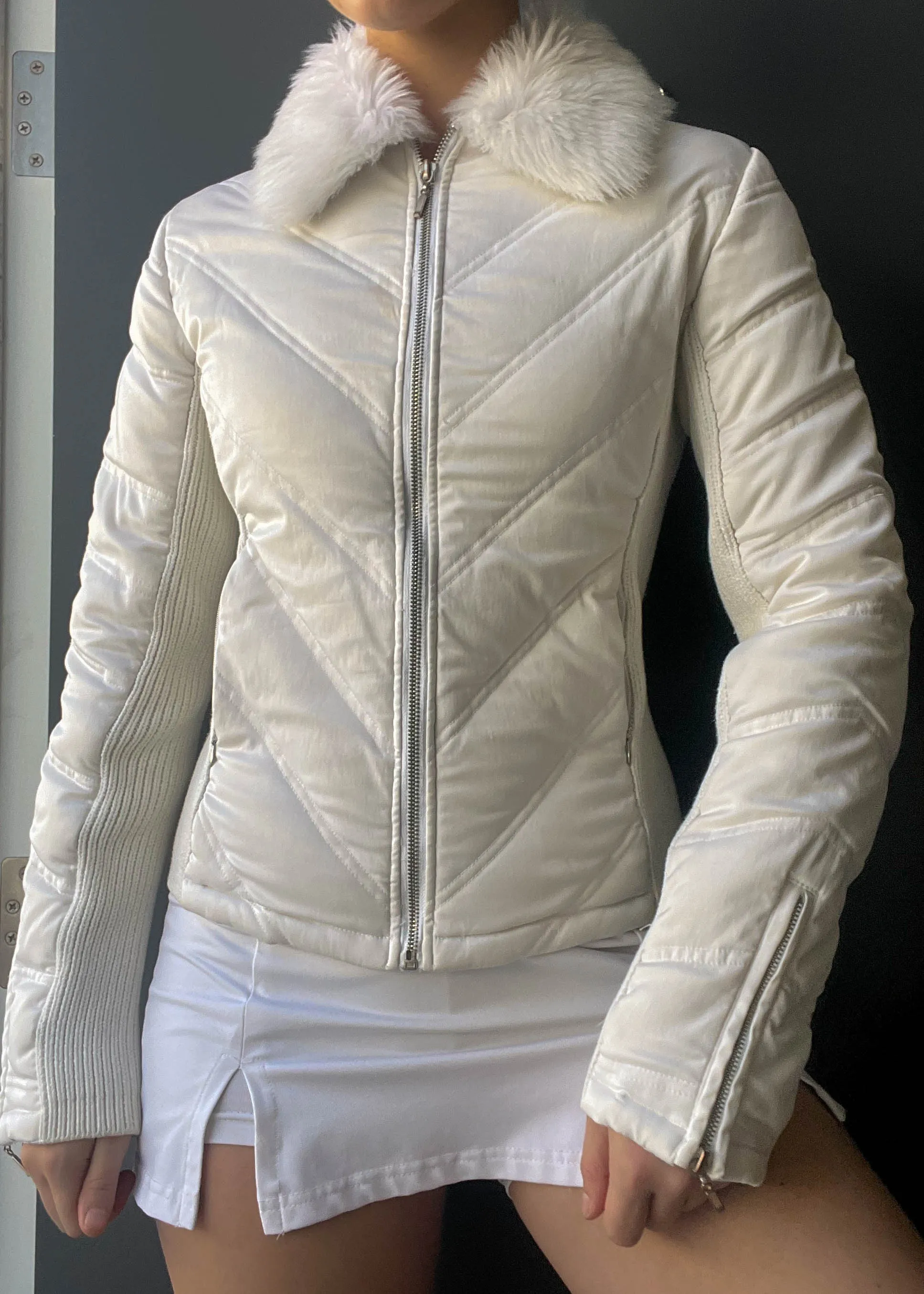 Y2k White Fur Collar Jacket (S)